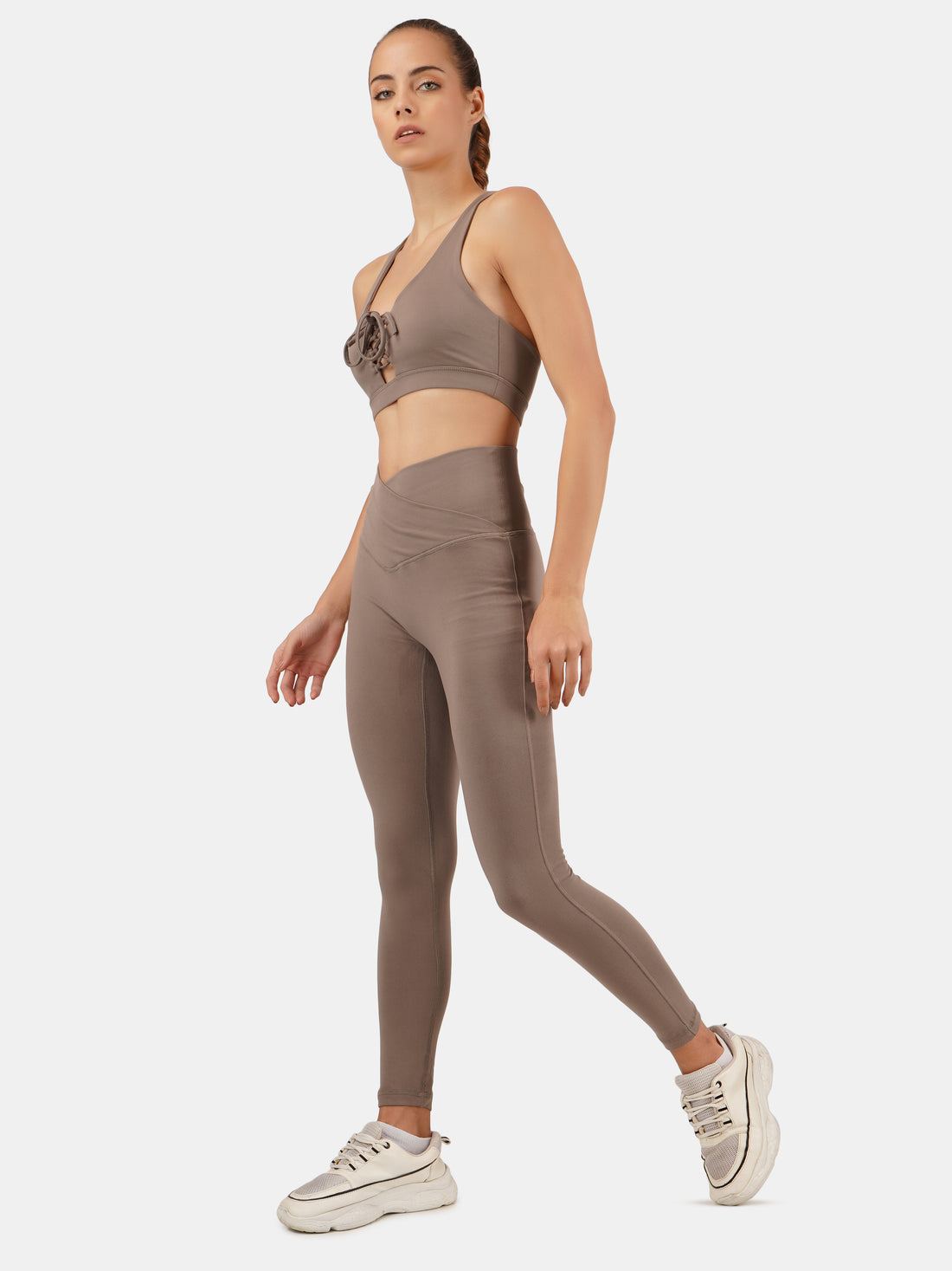 TieMeUp bra & FLAUNT leggings