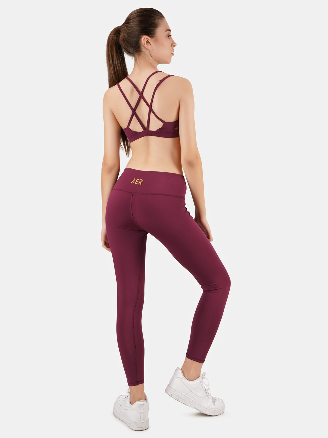 SVELTE Bra & Leggings