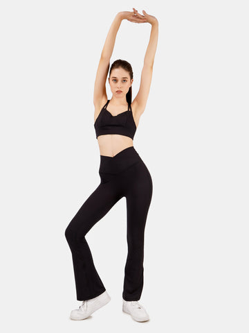 CoreLuxe bra & Sculpt Flares