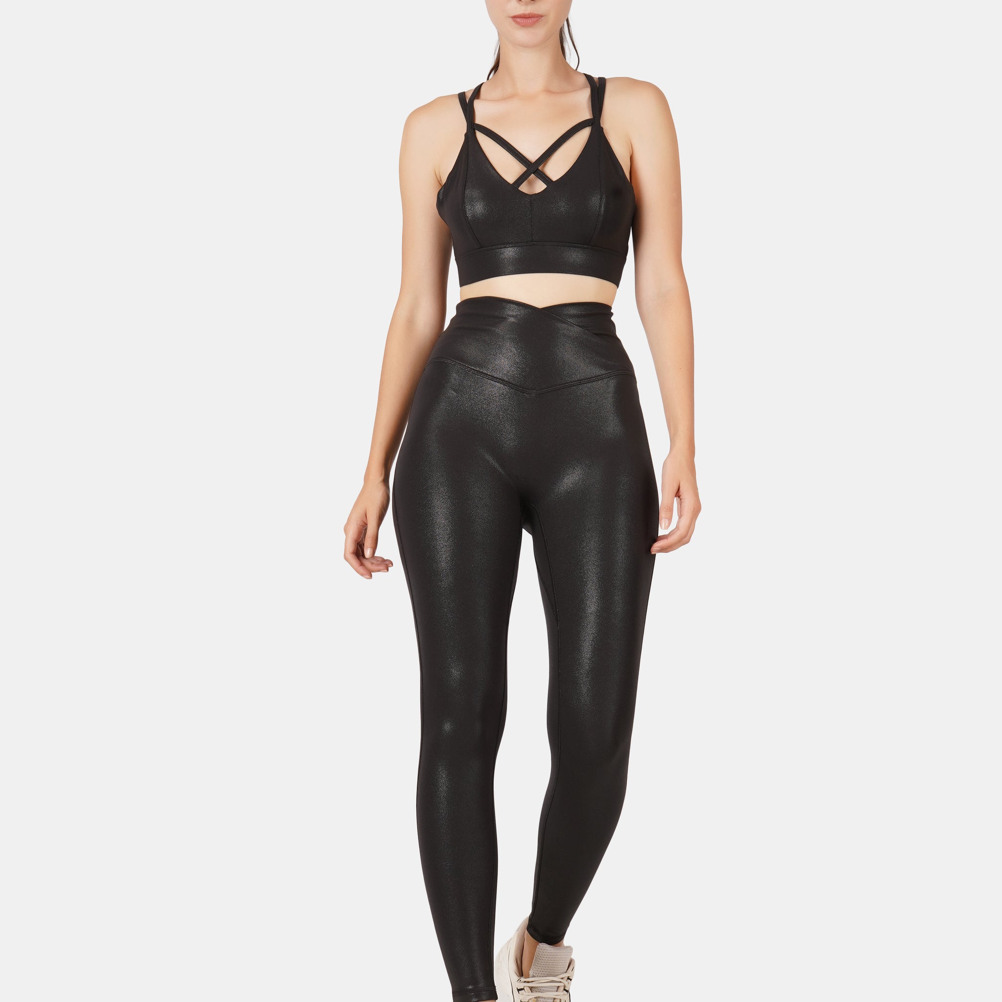SVELTE Bra & Sculpt Leggings